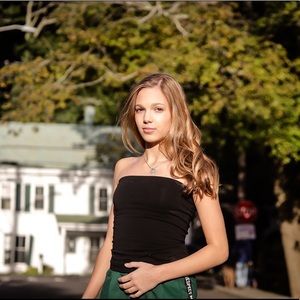 Meet your Posher, Isabelle